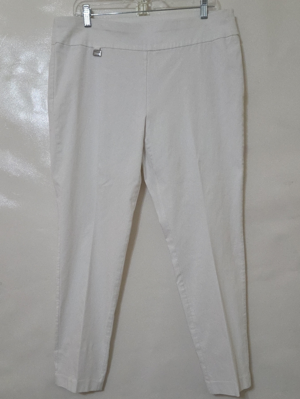 Alfani Women's White Comfort Stretch Crop Slim Leg Slip On Pants - Size 16